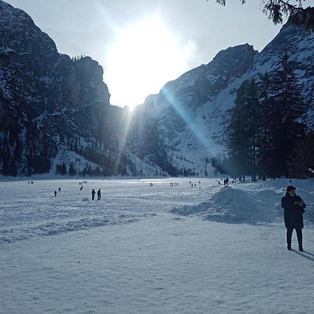 Relax Al Lago Di Braies Braies  Buitenkant foto