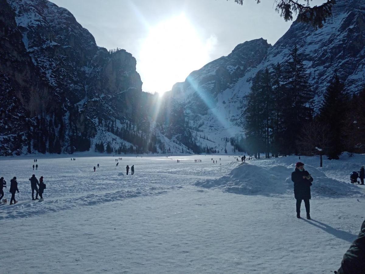 Relax Al Lago Di Braies Braies  Buitenkant foto